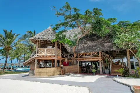 Nest Style Beach Zanzibar in Makunduchi — foto 25