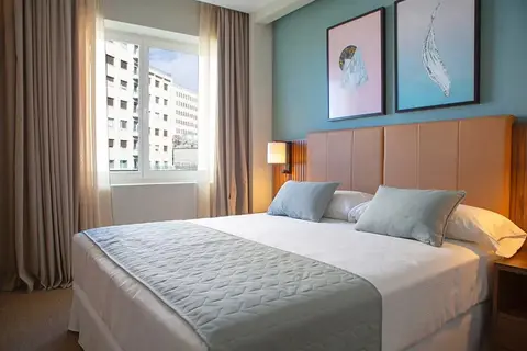 Hotel Riu Plaza España in Madrid — foto 17
