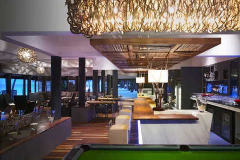 Taj Coral Reef Resort & Spa, Maldives in Nooraanee Shop 2 — foto 13