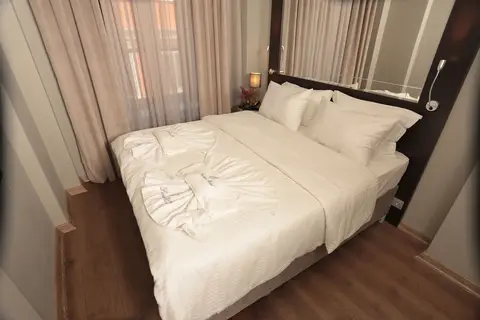 Ferman Pera Hotel in Fatih — foto 11