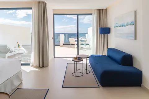 Royal Marina Suites Boutique Hotel in Yaiza — foto 7