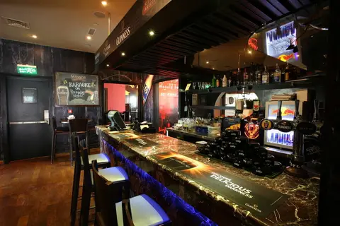 Ramada by Wyndham Downtown Abu Dhabi in الزَّاهية — foto 18