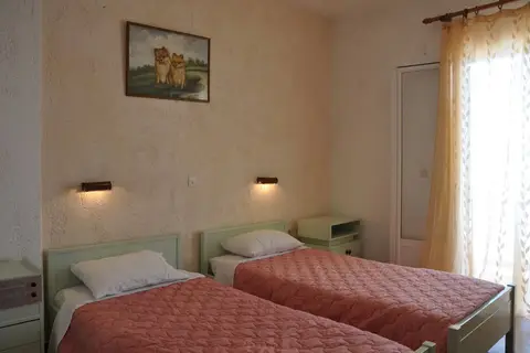 Yiannis Apartments in Μπαρμπάτι — foto 15