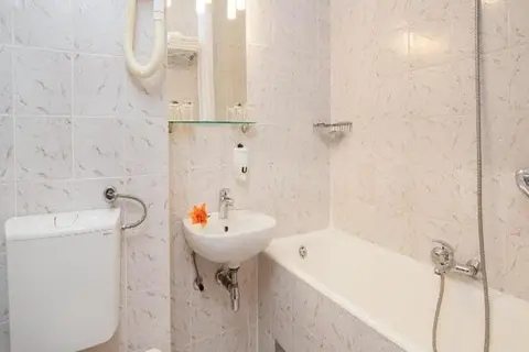 Hotel Zora in Općina Primošten — foto 8
