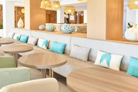 Universal Hotel Castell Royal in Canyamel — foto 5