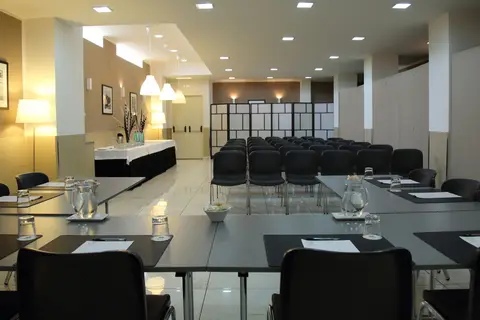 Stelle Hotel The Businest in Napels — foto 26