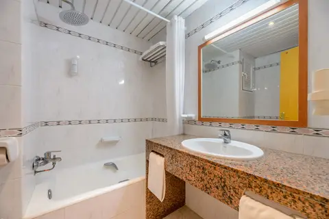 Hotel Vibra Mare Nostrum in Ibiza — foto 16