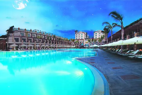 Cratos Premium Hotel & Casino in Girne