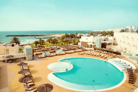 HD Beach Resort & Spa in Costa Teguise — foto 11