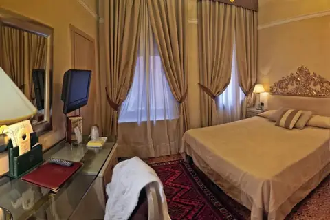Liassidi Palace in Venetië — foto 8