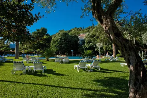 Hotel Rivijera in Petrovac na Moru — foto 25
