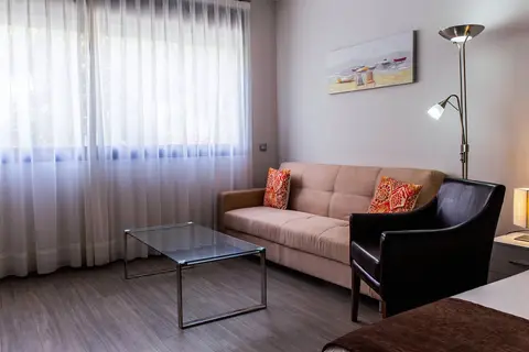 BLUESEA Dimona Suites in Torremolinos — foto 28