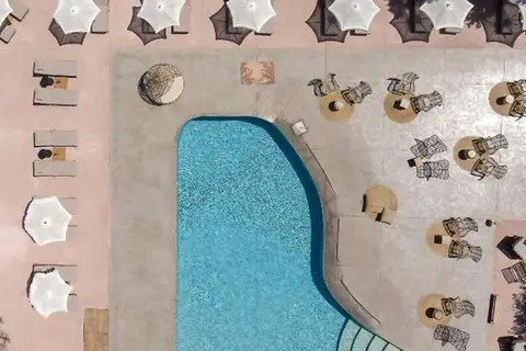 The Nest Resort in Χερσόνησος — foto 3