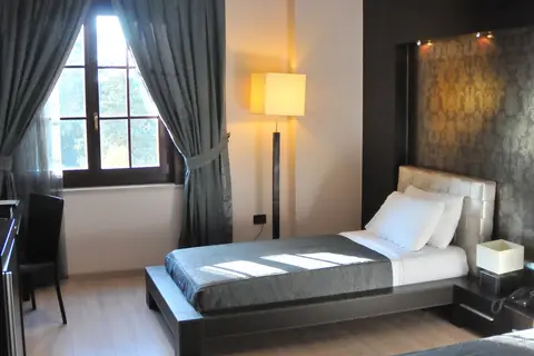 MonarC Hotel in Tirana, foto 11