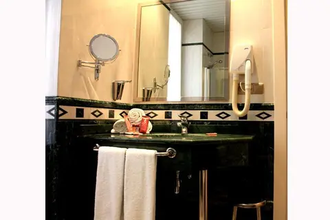 Hotel Cervantes in Sevilla — foto 21