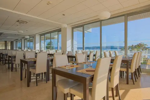 Hotel Omorika in Crikvenica — foto 15