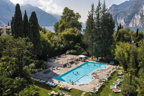 Hotel Du Lac et Du Parc in Riva del Garda — foto 23