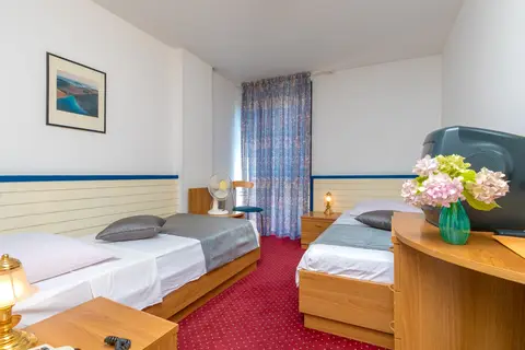Hotel Jadran in Baška — foto 4