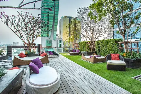 Mode Sathorn in Bangkok, foto 3