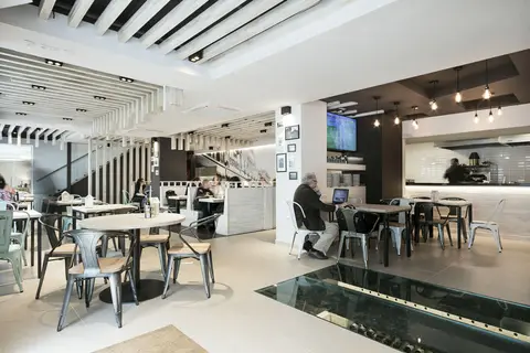 Best Auto Hogar in Barcelona — foto 4