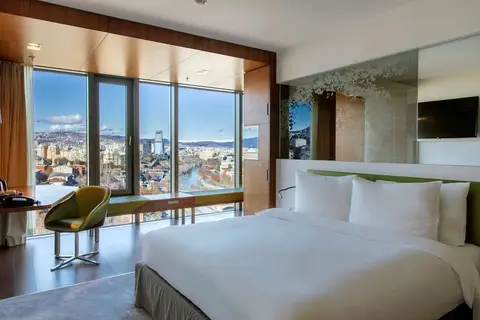 Radisson Blu Iveria Hotel Tbilisi in Tbilisi — foto 2