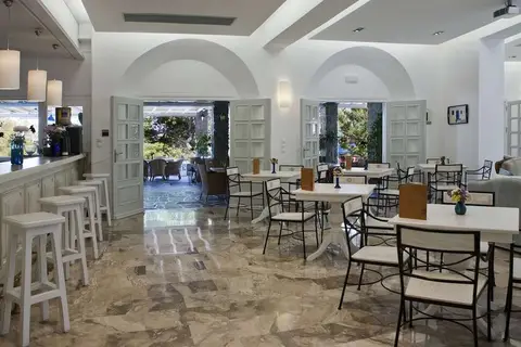 Hotel Kamari Beach in Thira Municipal Unit, foto 13
