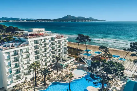 Iberostar Waves Alcudia Park in Playa de Muro