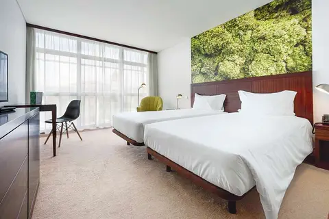 NEAT Hotel Avenida in Ponta Delgada