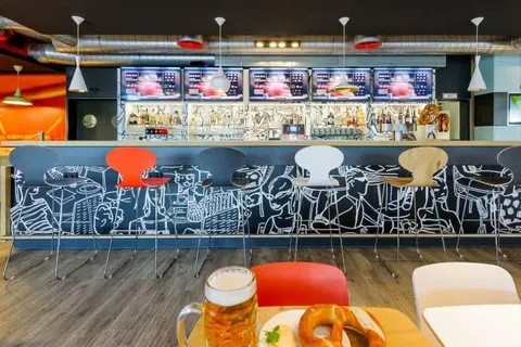 Ibis München Messe in Feldkirchen — foto 11