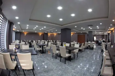 Astoria Tbilisi Hotel in Tbilisi — foto 13