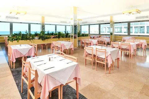 Hotel Delfin Plava Laguna in Poreč — foto 10
