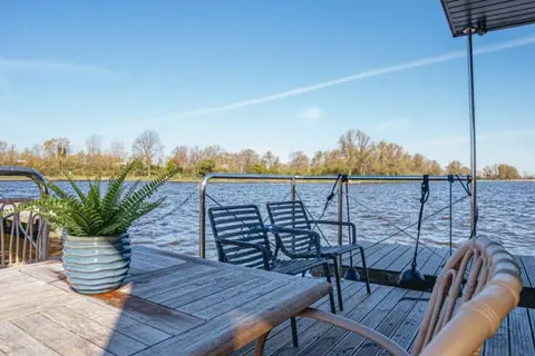 Huren Houseboat Uitgeest foto 6