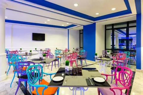 AZZ Merida Medea Hotel in Merida — foto 6