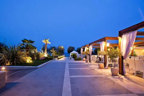 Hotel Poseidon Palace in Λεπτοκαρυά — foto 16