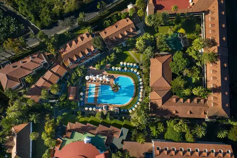 Radisson Resort & Residences Tenerife in Puerto De La Cruz