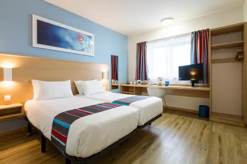 Travelodge Barcelona Cornella Fira in Cornellà de Llobregat — foto 2