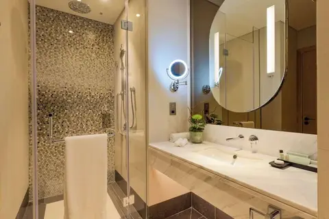 Embassy Suites by Hilton Doha Old Town in Doha — foto 11