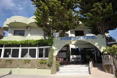 Anseli Hotel Apartments Studios in Κρεμαστή