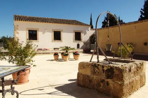 La Corte del Sole in Noto