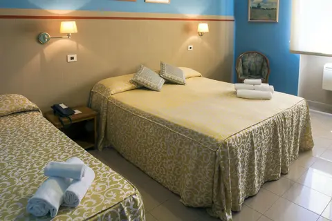 Hotel Plaza in Taranto, foto 18