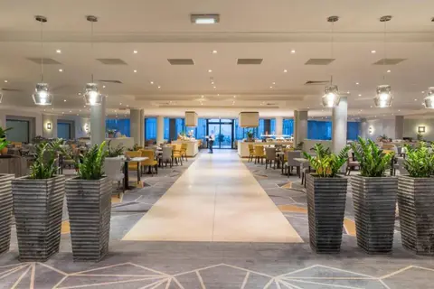 Radisson Blu Resort, Malta St. Julian's in San Ġiljan — foto 14