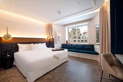 Only YOU Hotel Valencia in Valencia — foto 5