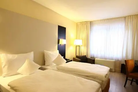 Lions Garden Hotel in Boedapest — foto 11