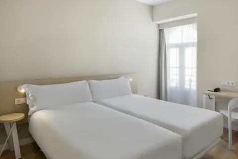 B&B HOTEL Figueira da Foz in Figueira da Foz, foto 24