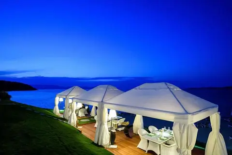 Avaton Luxury Villas Resort in Νέα Ρόδα — foto 28