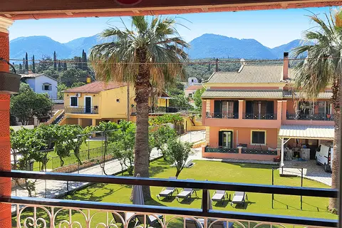 Studios And Apartments Niki in Αχαράβη — foto 9