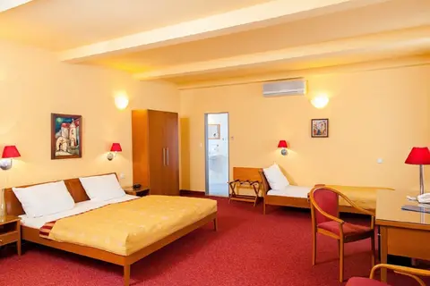 Hotel Cloister Inn in Praag — foto 6