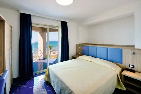 Astro Suite Hotel in Cefalù, foto 22