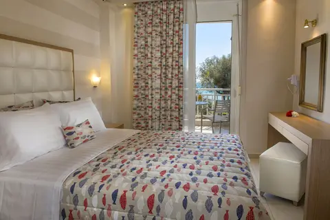 Georgalas Sun Beach Hotel in Νέα Καλλικράτεια — foto 3