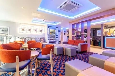 Hotel Holiday Inn Express Edinburgh Royal Mile in Edinburgh — foto 5